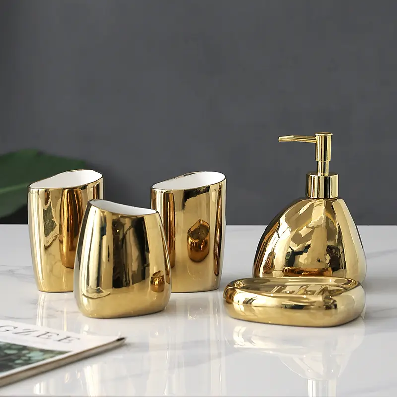 Toiletry Set Gold-plated Silver Ceramic Lotion Bottle Toothbrushing Mouthwash Cups Soap Dish Decorate Bathroom Accessories