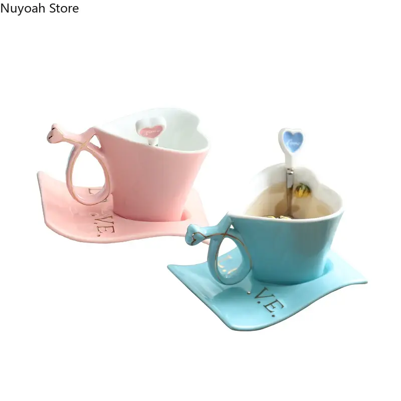 Ceramic Cup Creative Heart-shaped Couple Cup Coffee Cup Set European-style Pink Milk Mug Gilded Crafts Living Room Decoration