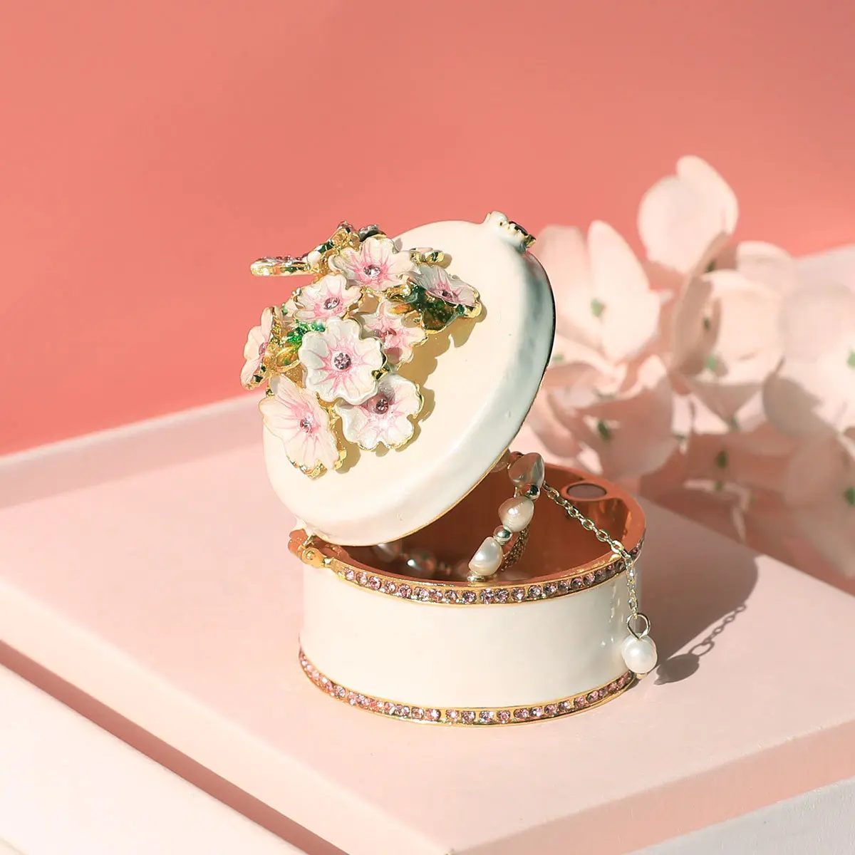 Alloy Cherry Blossom Decorative Box Round Ring Box Enamel Craft Cherry Blossom Jewelry Box Birthday Gift Fashion Small Ornaments