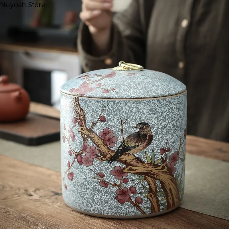 Ceramic Storage Jar with Lid Modern Living Room Desktop Candy Jar Tea Set Creative Hand-painted Decorative Sealed Tea Jar