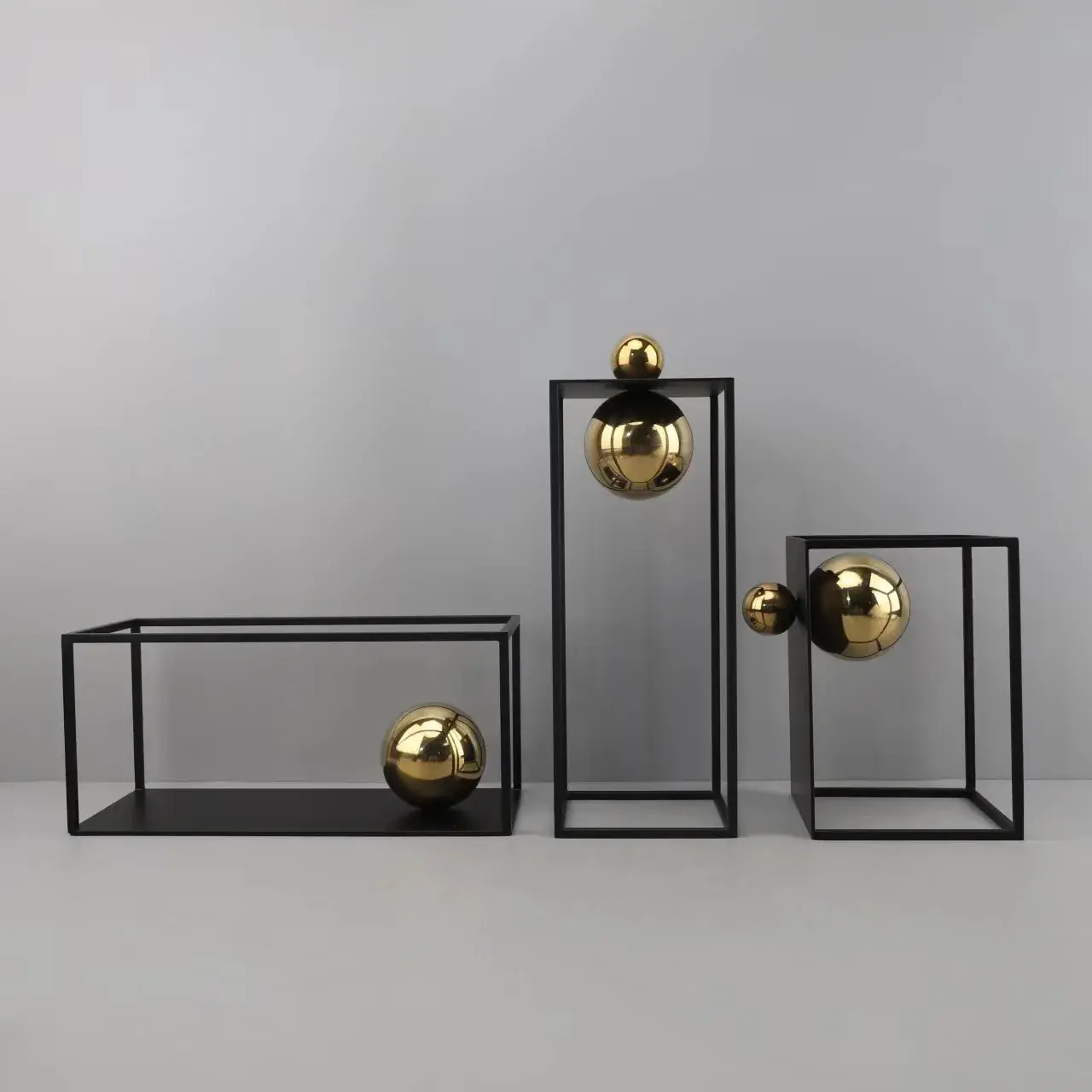 Golden Photo Frame Spherical Ornaments Metal Crafts Geometric Box Abstract Sculpture Metal Decorative Ornaments Home Decoration