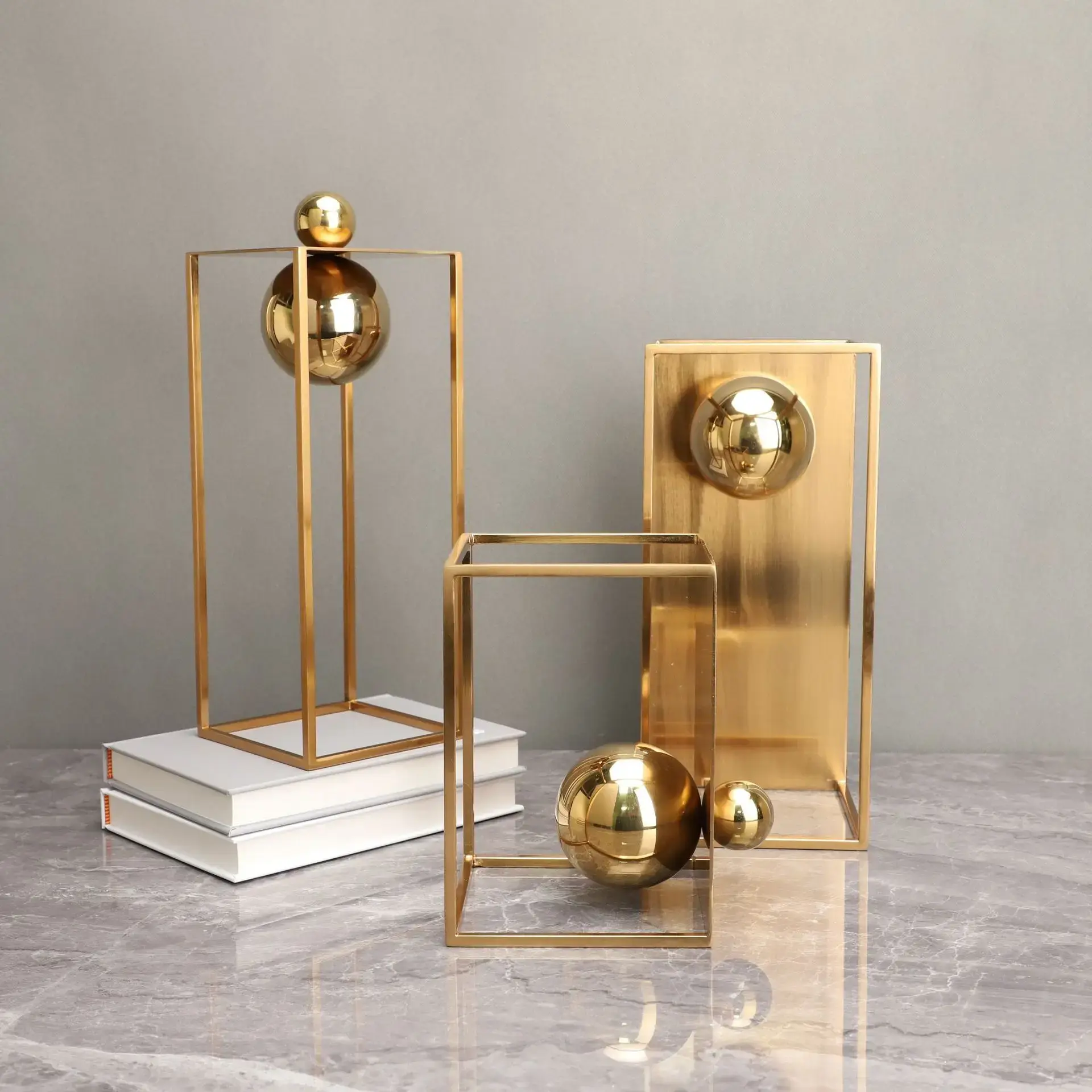 Golden Photo Frame Spherical Ornaments Metal Crafts Geometric Box Abstract Sculpture Metal Decorative Ornaments Home Decoration