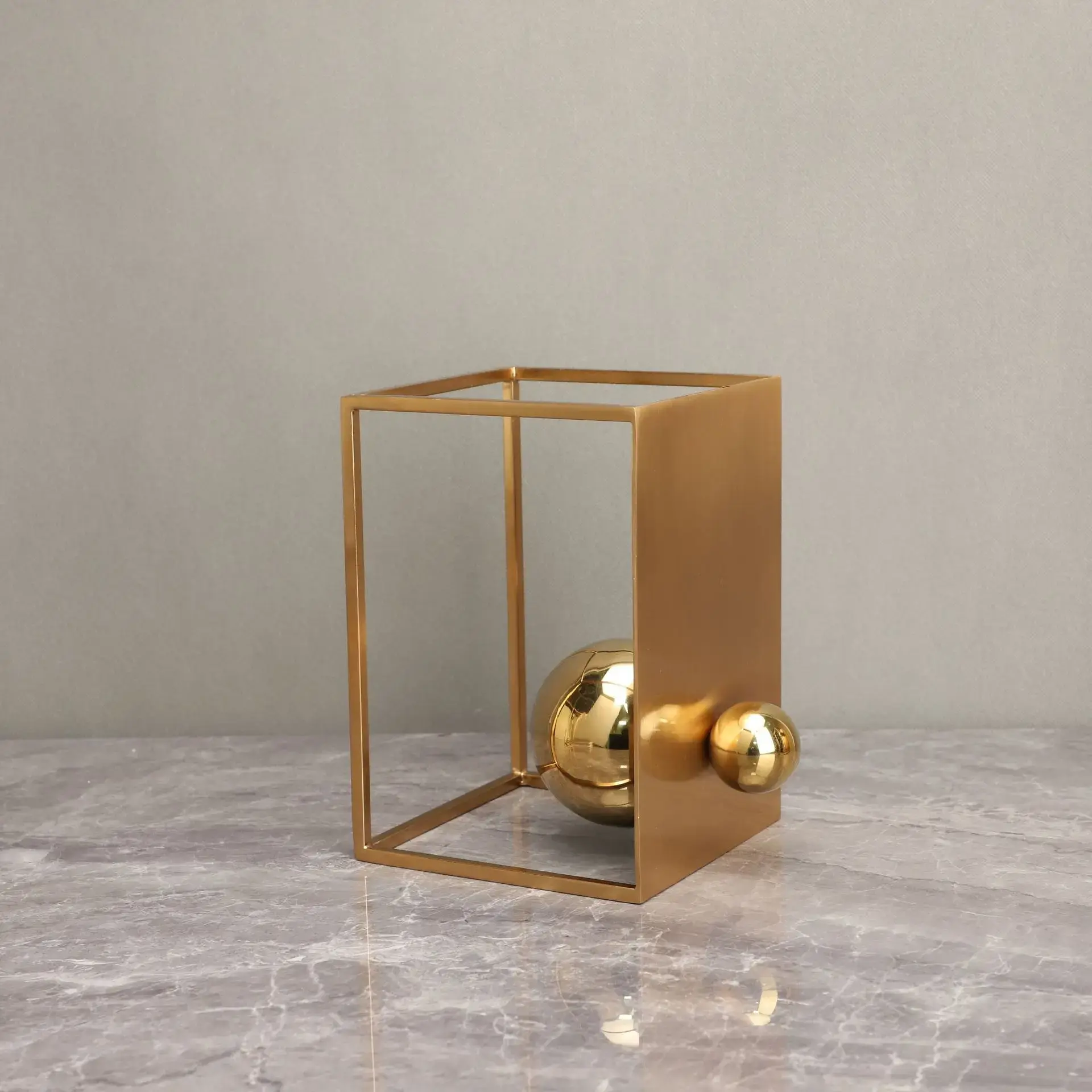 Golden Photo Frame Spherical Ornaments Metal Crafts Geometric Box Abstract Sculpture Metal Decorative Ornaments Home Decoration