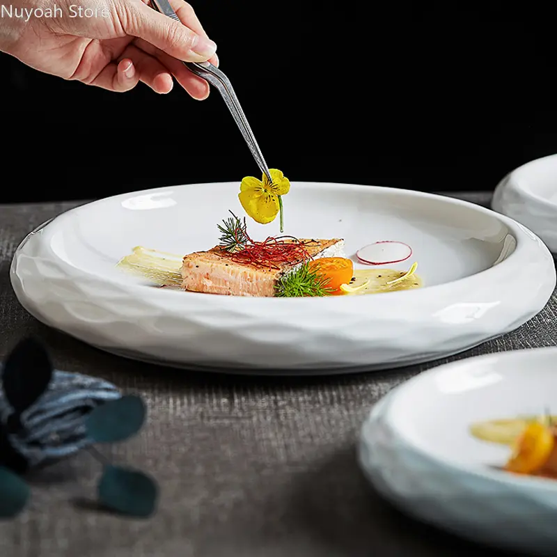 Creative White Round 11.6-inch Large Plate Restaurant Hotel Tableware Diamond Pattern Display Plate/dinner Set Plates and Dishes