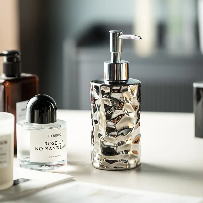 American Luxury Ceramic Electroplating Lotion Bottle Shampoo Bath Gel Hand Sanitizer Bottle Lotion Sub Bottle Bathroom Supplies