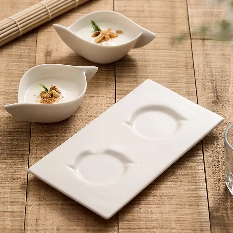 Chinese White Ceramic Shaped Small Plates with Two Compartments for Snacks and Cold Dishes Irregular Tableware Kitchen Supplies