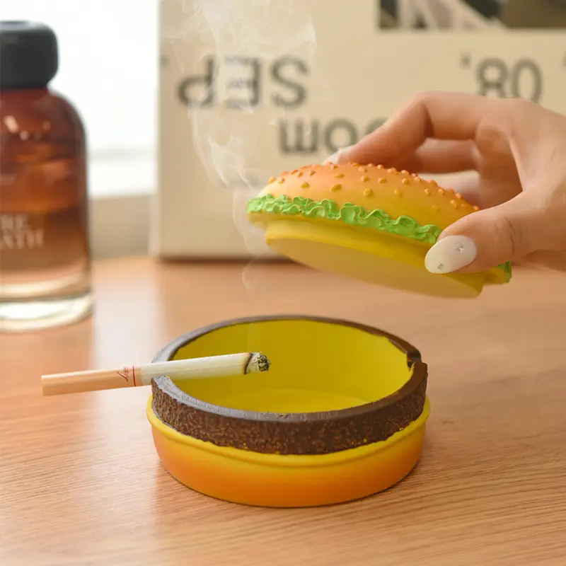 Cute and Creative Hamburger Ashtray with Lid for Home Use Living Room Bedroom Anti Fly Office Desktop Decoration Ashtray