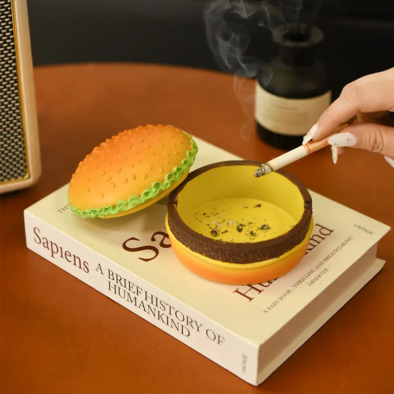 Cute and Creative Hamburger Ashtray with Lid for Home Use Living Room Bedroom Anti Fly Office Desktop Decoration Ashtray