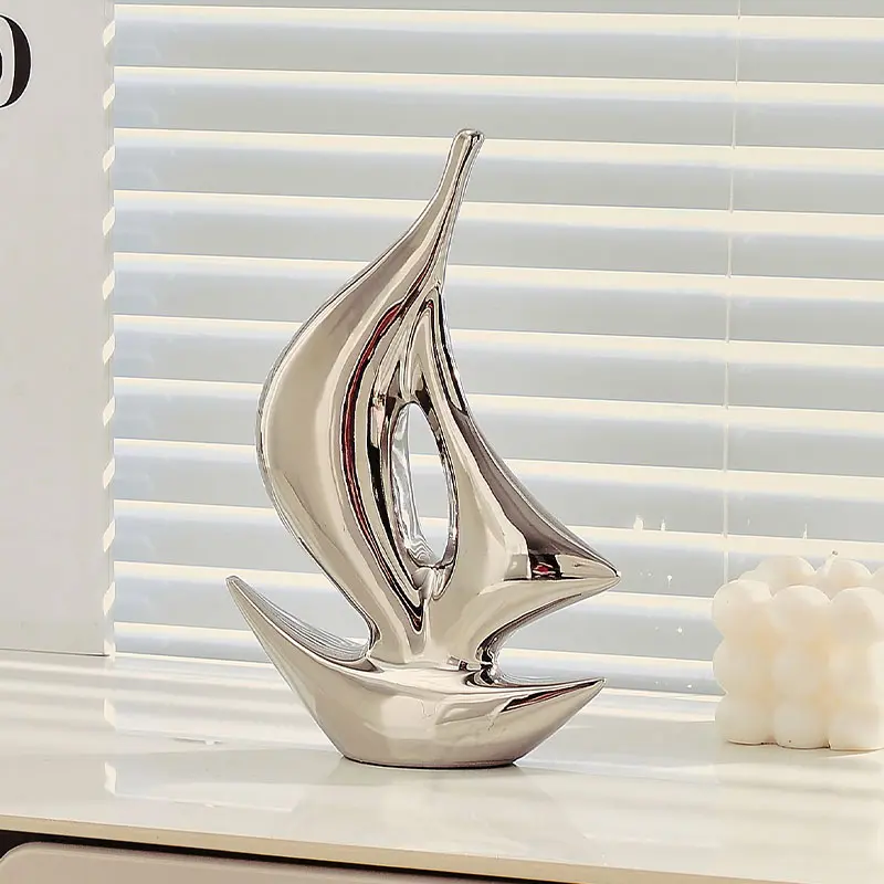 Home Ceramic Sailing Ornaments Luxury Living Room Wine Cabinet TV Cabinet Office Decoration Ceramic Crafts Housewarming Gift