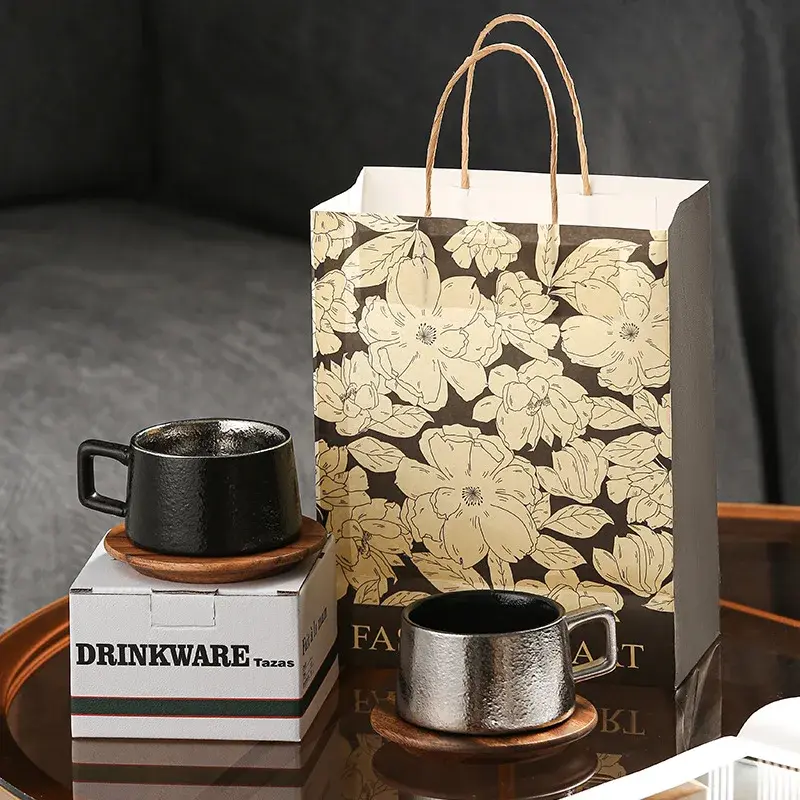 Luxurious Retro Gold Silver Coffee Cup and Saucer Ceramic Set Gift Box Gift Solid Wood Cup Coffee Mug Drinking Utensils 230ML