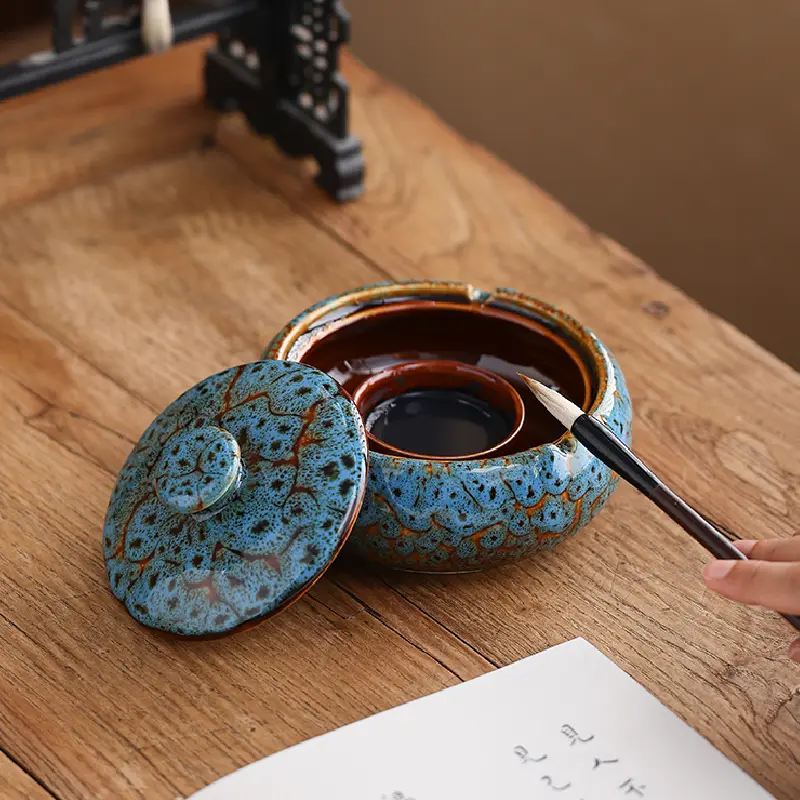 Round Ceramic Ashtray Kiln Ash Storage Box Desktop Decorative Ornaments Covered Ceramic Ashtray Modern Decorative Home Ashtray