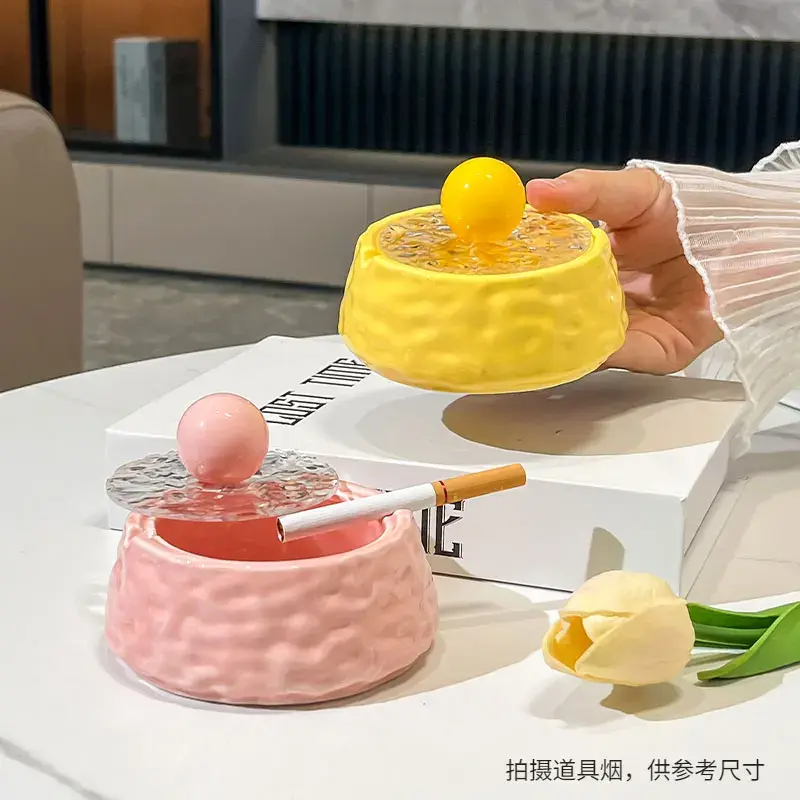 Cheese-shaped Ceramic Ashtray with Cover To Prevent Fly Ash Household Decorations Bedroom Living Room Gift Ashtray for Friends