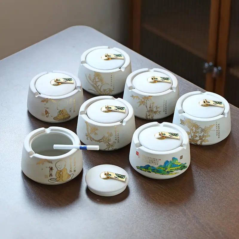 White Ceramic Ashtray with Lid Ashtray Gold Watermark Pattern Anti-fly Ash Home Living Room Ceramic Ashtray Ornaments Gifts