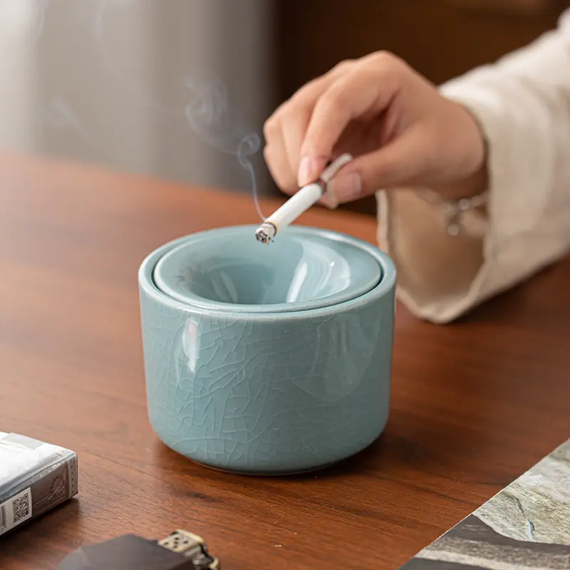 Funnel Ceramic Ashtray Office Desktop Windproof Fly Ash Ashtray Creative Home Decoration Cigar Cigarette Ashtray Storage Box