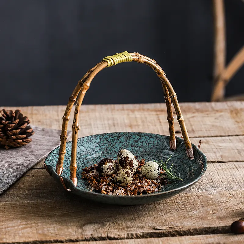 Creative Ceramic Dish Portable Basket Hotel Special Dish Restaurant Ceramic Dish Table Decoration Round Tray Creative Tableware