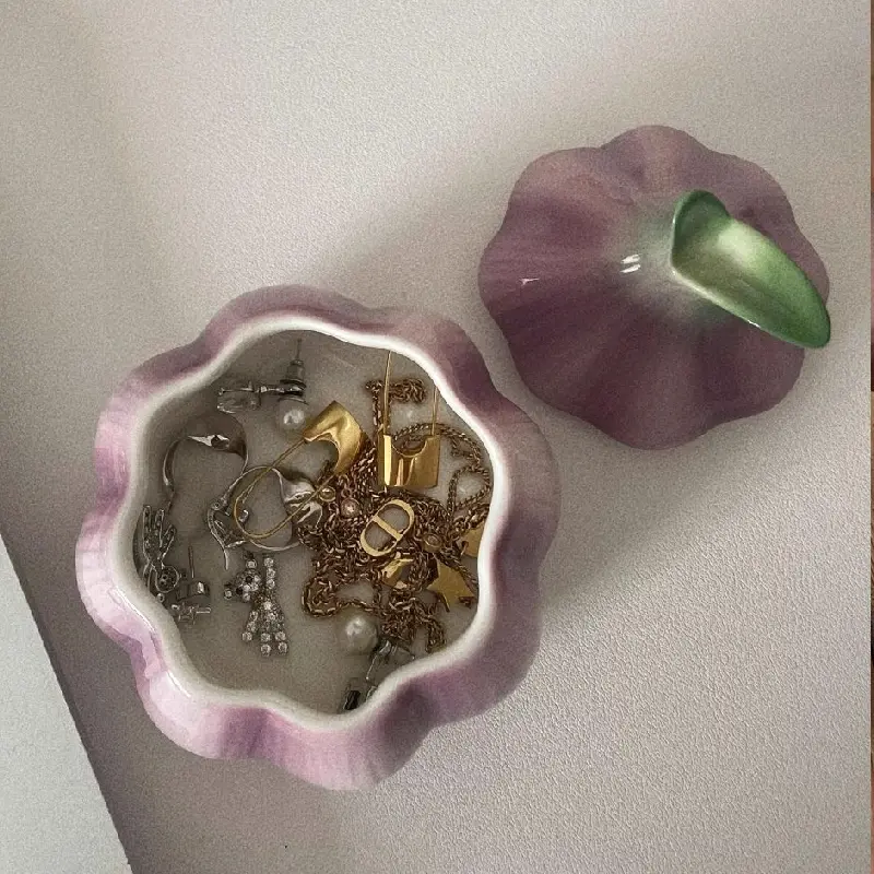 Purple Onion Ceramic Candy Jar Luxury Storage Kitchen Home Decoration Ceramic Onion Modeling Storage Jar Kitchen Tableware