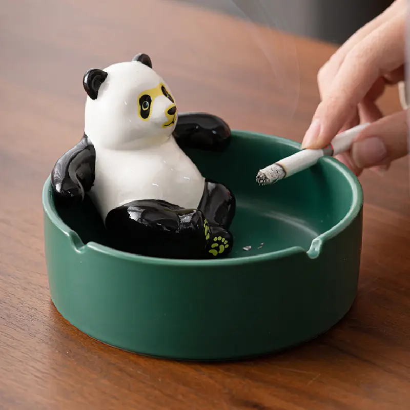 Creative Panda Ashtray Cute Animal Household Ashtray Office Senior Sense of Luxury Cigar Home Living Room Decoration Accessories