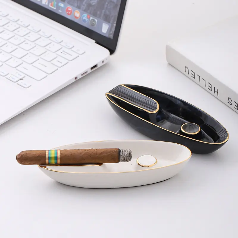 Ceramic Gold-painted Cigar Ashtray Creative Personality Fashion Trend Household Portable Cigar Ashtray Special Cigar Accessories