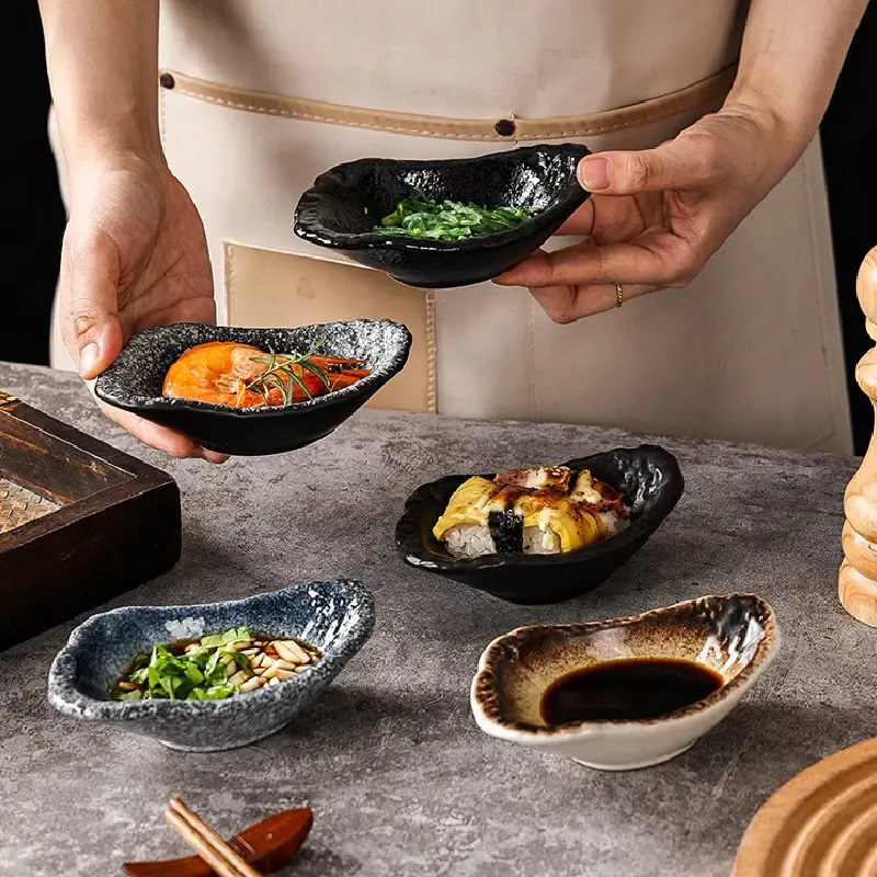 Japanese Ceramic Vintage Seasoning Dish Oyster Sauce Dish Vinegar Pot Seasoning Dish Household Tableware Kitchen Supplies