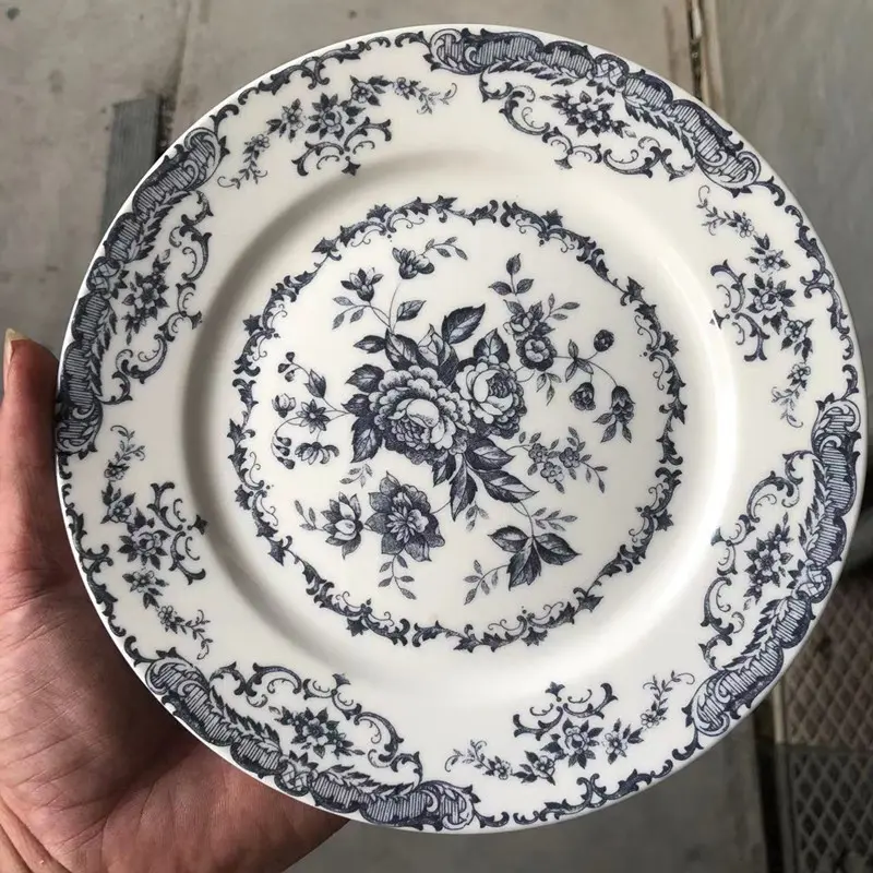 French Retro Rose Ceramic Dining Plate Ceramic Floral Salad Western Cuisine Plate Living Room Decoration Tableware Circular Tray