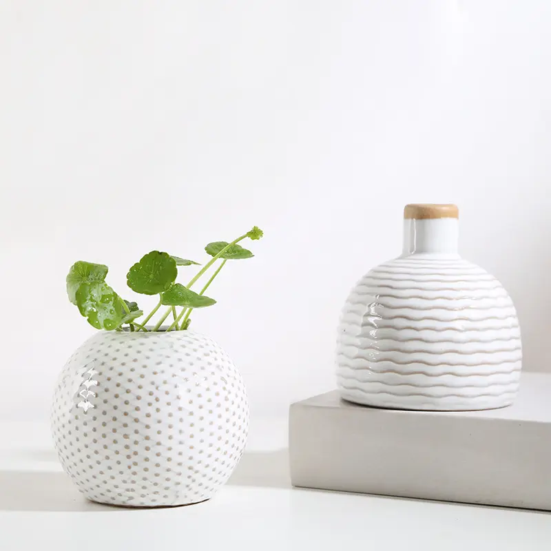 Creative Mini Flower Arrangement Ceramic Vase Aromatherapy Bottle Crafts Ornaments Ceramic Vase Countertop Aesthetic Decoration