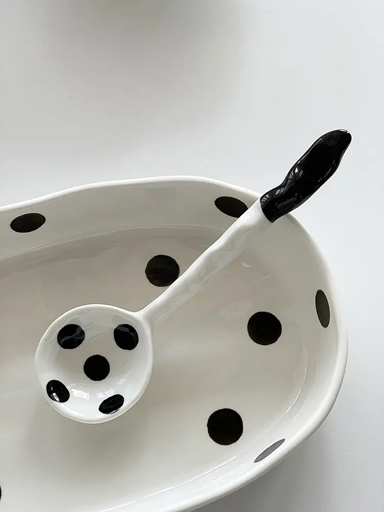 Japanese Polka Dot Tableware Set Handmade Ceramic Oatmeal Yogurt Bowl Oval Plate Spoon Fruit Salad Platter Bread Snack Tray