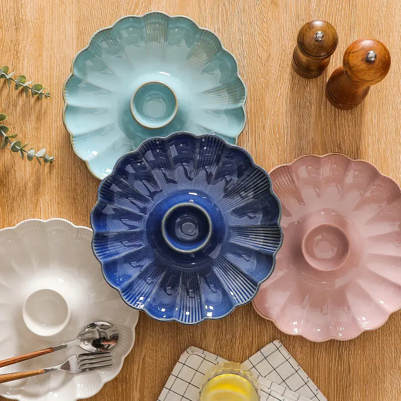 Flower Shape Dumpling Plate Ceramic Snack Platter with Dipping Dish Household Fruit Salad Disc Japanese Tableware