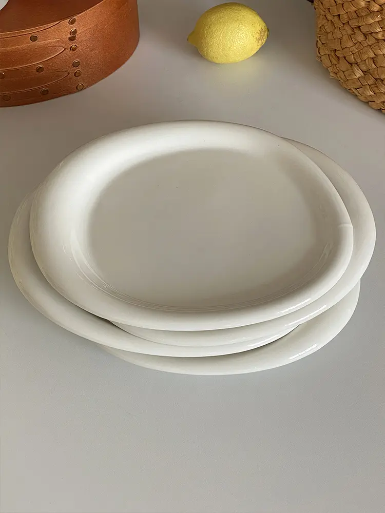 White Ceramic Breakfast Plate Creative Irregular Simple Western Food Plate Solid Color Salad Cake Plate