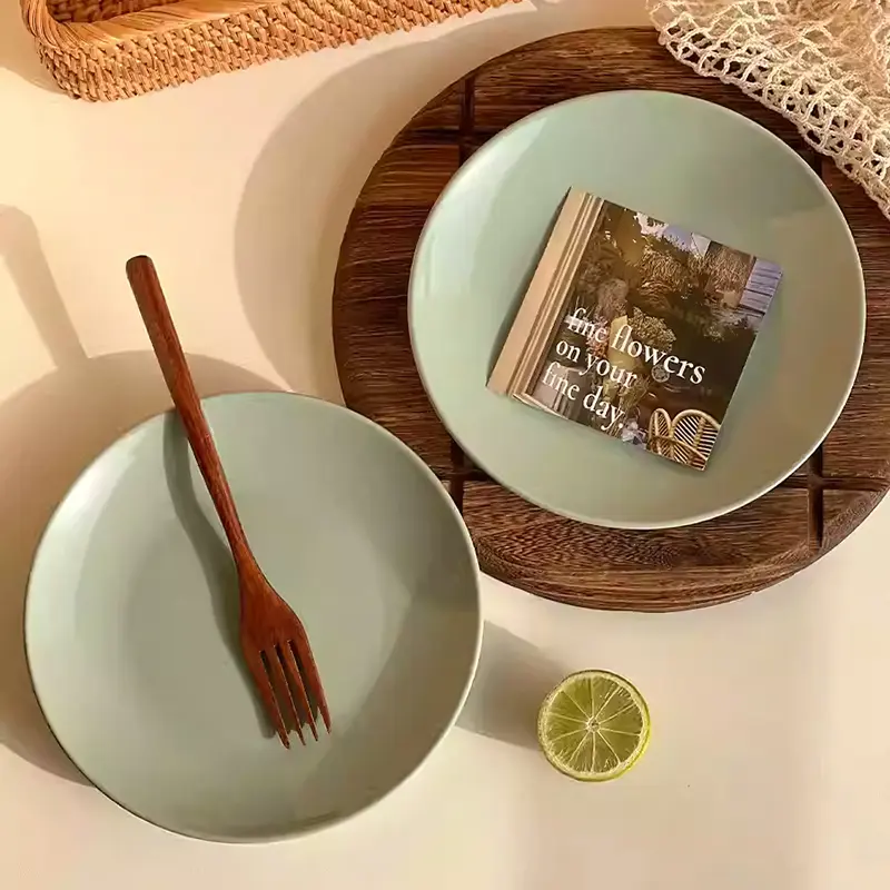 Green Ceramic Plate Household 19.7cm Round Dinner Disc Dessert Cake Shallow Plates Coffee Shop Solid Colour Tableware