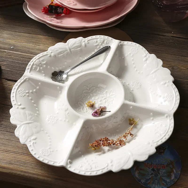 European Ceramic Fruit Plate Home White Relief Tray Nuts Snack Dish Breakfast Children Five-Compartment Dinner Platter