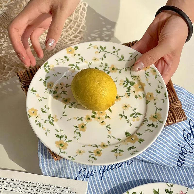 20.6cm Korean Style Floral Printed Dessert Plate Household Ceramic Spaghetti Western Flat Plates Afternoon Tea Cake Dish
