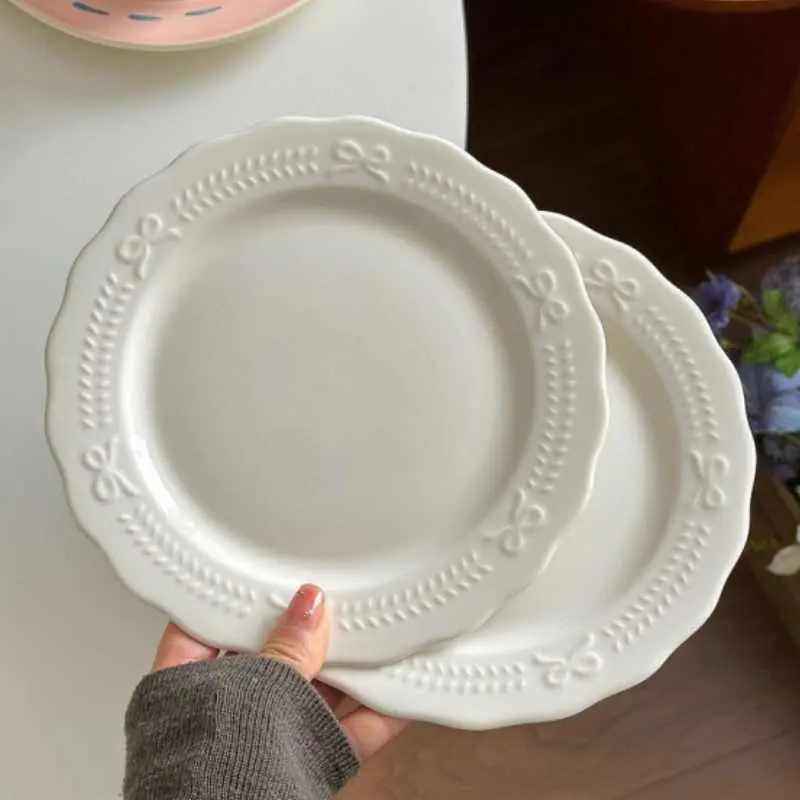 White Bow Embossed Ceramic Plate Household Vegetable Dish Simple Fruit Dessert Disc 20.5cm Tableware