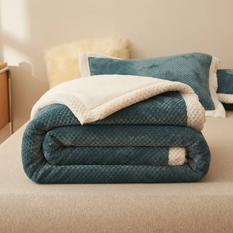Three-Layer Warm Flannel Blanket Solid Color Casual Soft Thermal Sofa Cover Winter Simple Plaid Fleece Velet Bedding Bedspread