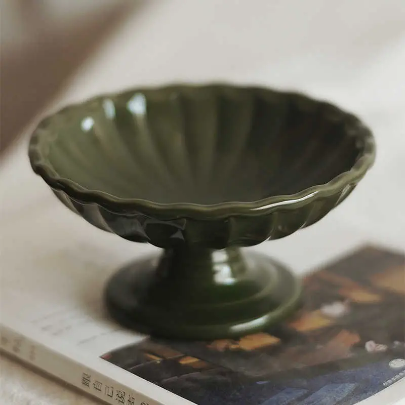 Vintage Ceramic Tall Plate Living Room Dessert Pastry Nut Plates Afternoon Tea Tableware Solid Colour Tray
