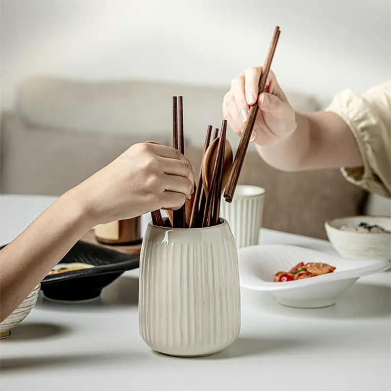 Simple Ceramic Vase Multi-purpose Kitchen Chopsticks Spoon Tool Storage Jar White Desktop Decorative Ornament