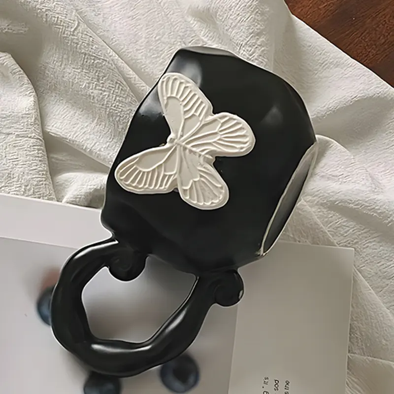 Butterfly Decoration Black Ceramic Mug Exquisite Coffee Mug Household Milk Oatmeal Mug Gift Drinkware