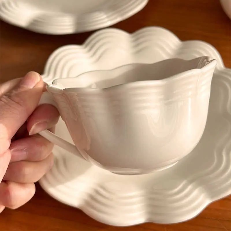 French Exquisite Coffee Cups And Saucers 130ml Afternoon Tea Drinkware Household White Breakfast Cups Snack Plates Gift