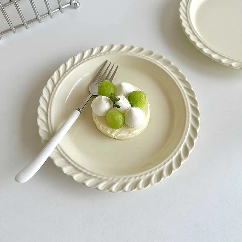 French Solid Colour Dessert Plate Exquisite Round Western Pastry Tray Household Breakfast Ceramic Flat Dish 21.5cm Tableware