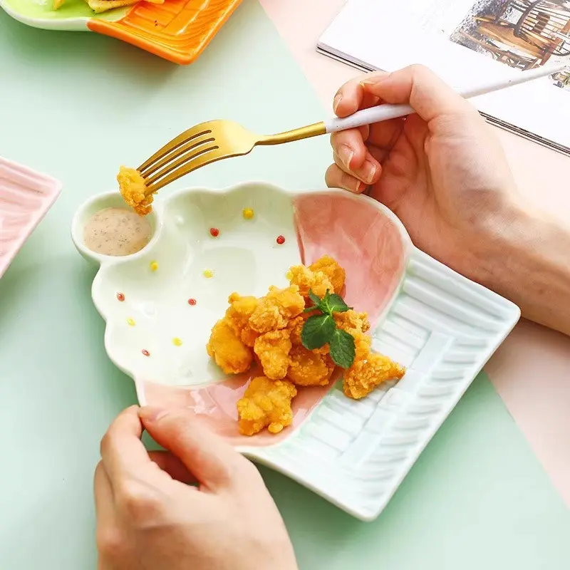 Creative Cartoon Cake-shaped Dumpling Plate Ceramic Dessert Dish Household Cute Compartment Snack Disc Tableware