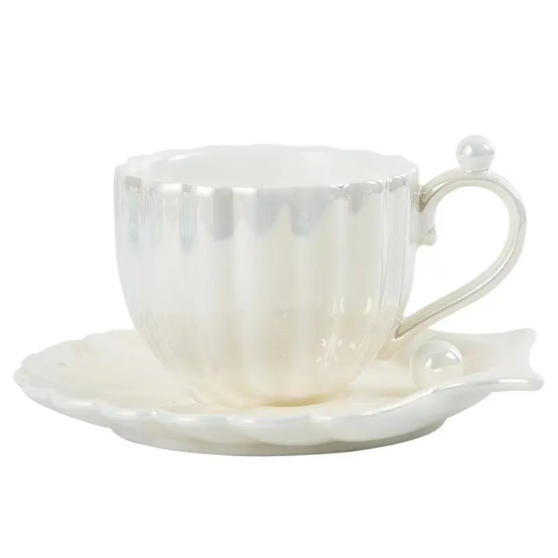 Gradient Pearl Shell Ceramic Mugs European Creative Coffee Mug And Saucer 240ml Household High-end Dringing Mug Gifts