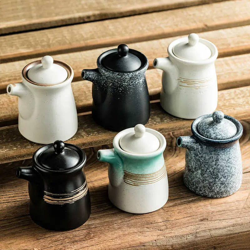 190ml Japanese Style Spice Bottle Oil Jug Underglaze Chilli Oil Vinegar Bottle Creative Ceramic Kitchen Utensils