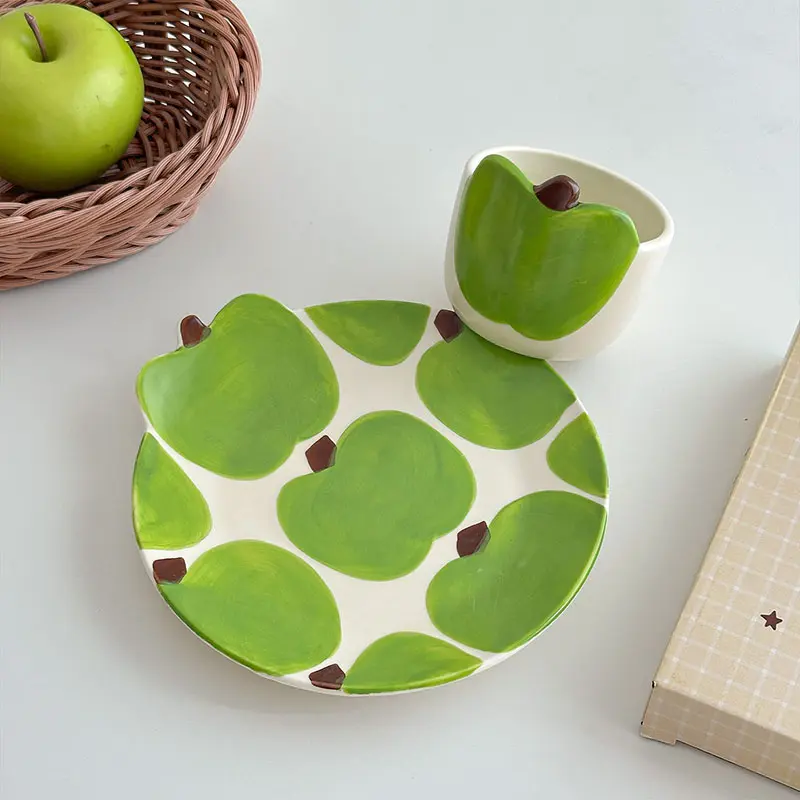 Hand-painted Apple Underglaze Ceramic Dinner Plate Creative Dessert Snack Dish Afternoon Tea Pastry Disc Breakfast Plates