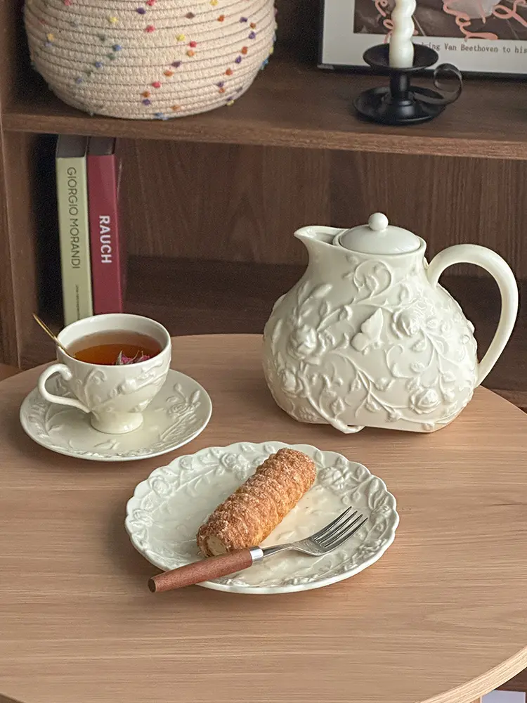 French Vintage Rose Embossed Coffee Cups And Saucers Household Afternoon Tea Drinkware Dessert Plate