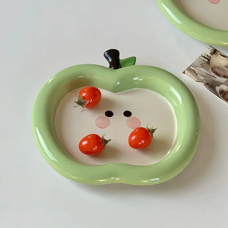 Green Apple-shaped Ceramic Plate Creative Dessert Cake Plates Household Fruit Salad Snack Pastry Dish Kitchen Tableware