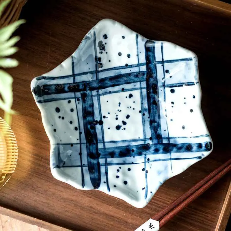 Delicate Snack Plate Beautiful Ceramic Dinner Dish Vintage Tableware Fried Snack Household Irregular Pastry Sushi Disc