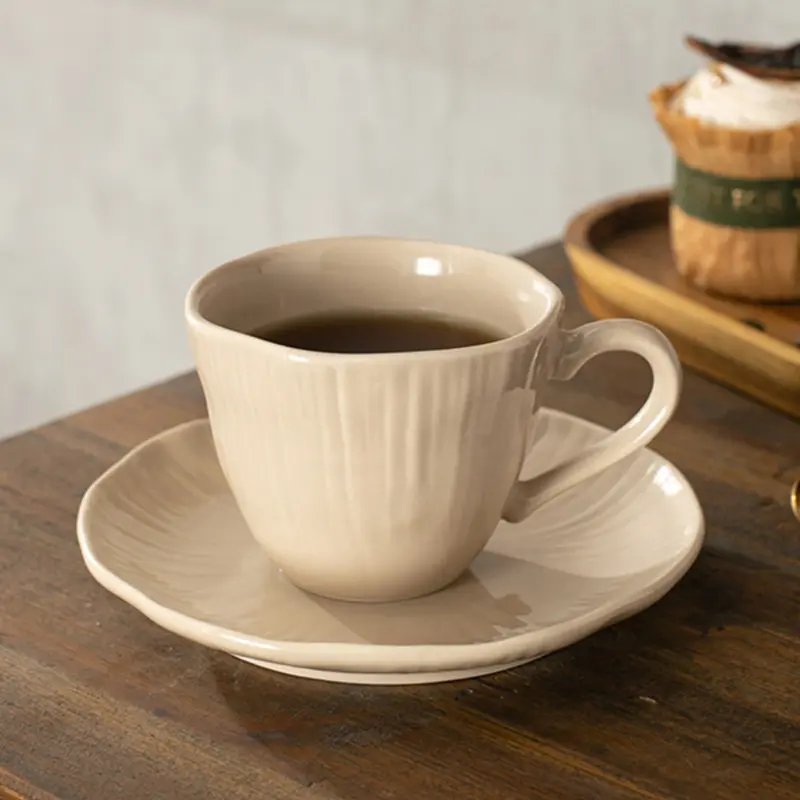 180ml Ceramic Coffee Cup And Saucer Delicate Afternoon Tea Drinkware Solid Colour Household Milk Cup Snack Plate