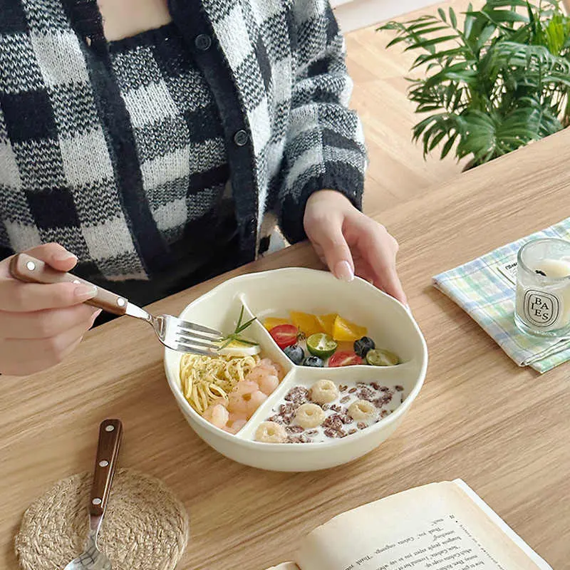 Ceramic Divided Plate Solid Color Fruit Vegetable Portion Plates Household Deep Dish Simple Breakfast Tray Tableware 19cm