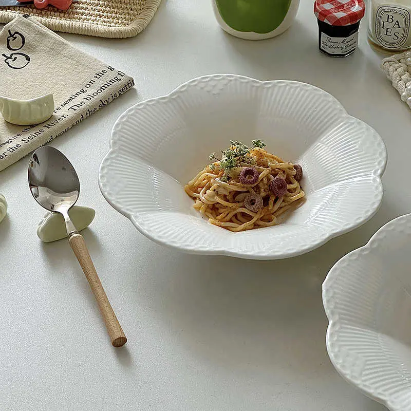 French Relief Ceramic Spaghetti Plate White Exquisite Restaurant Dessert Plates Household Solid Colour Lunch Dish Tableware