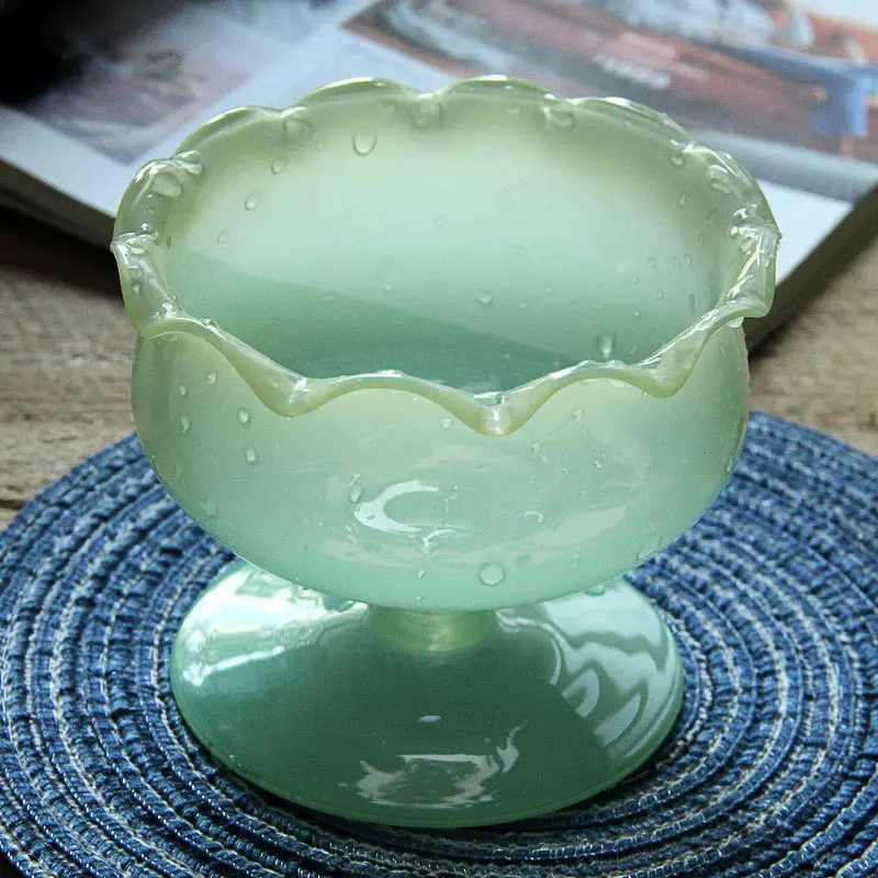 High-grade Ice Cream Dessert Cups Green Petal Shape Border Short Footed Glass Cups Breakfast Yogurt Cup Glassware Gift For Girls