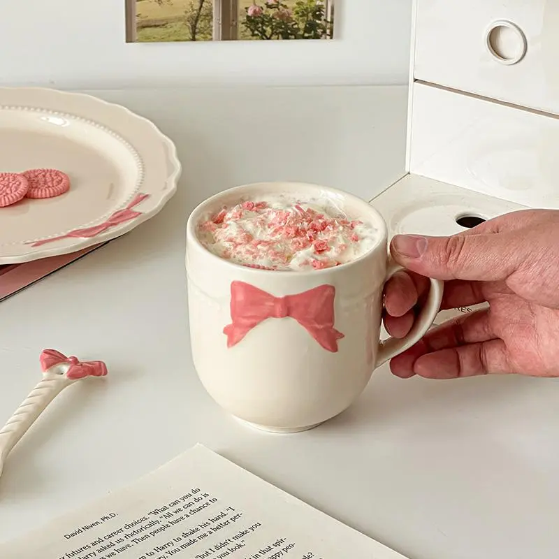 Handmade Bow Bead Relief Mug Cute Ceramic Cups For Home Use Breakfast Milk Coffee Cups With Spoon Drinkware Gift